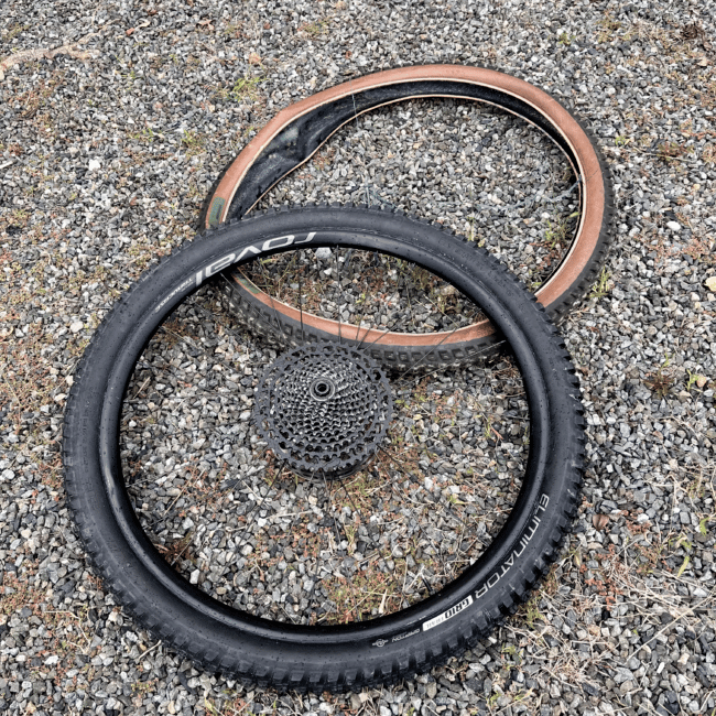 リーボSL標準タイヤ